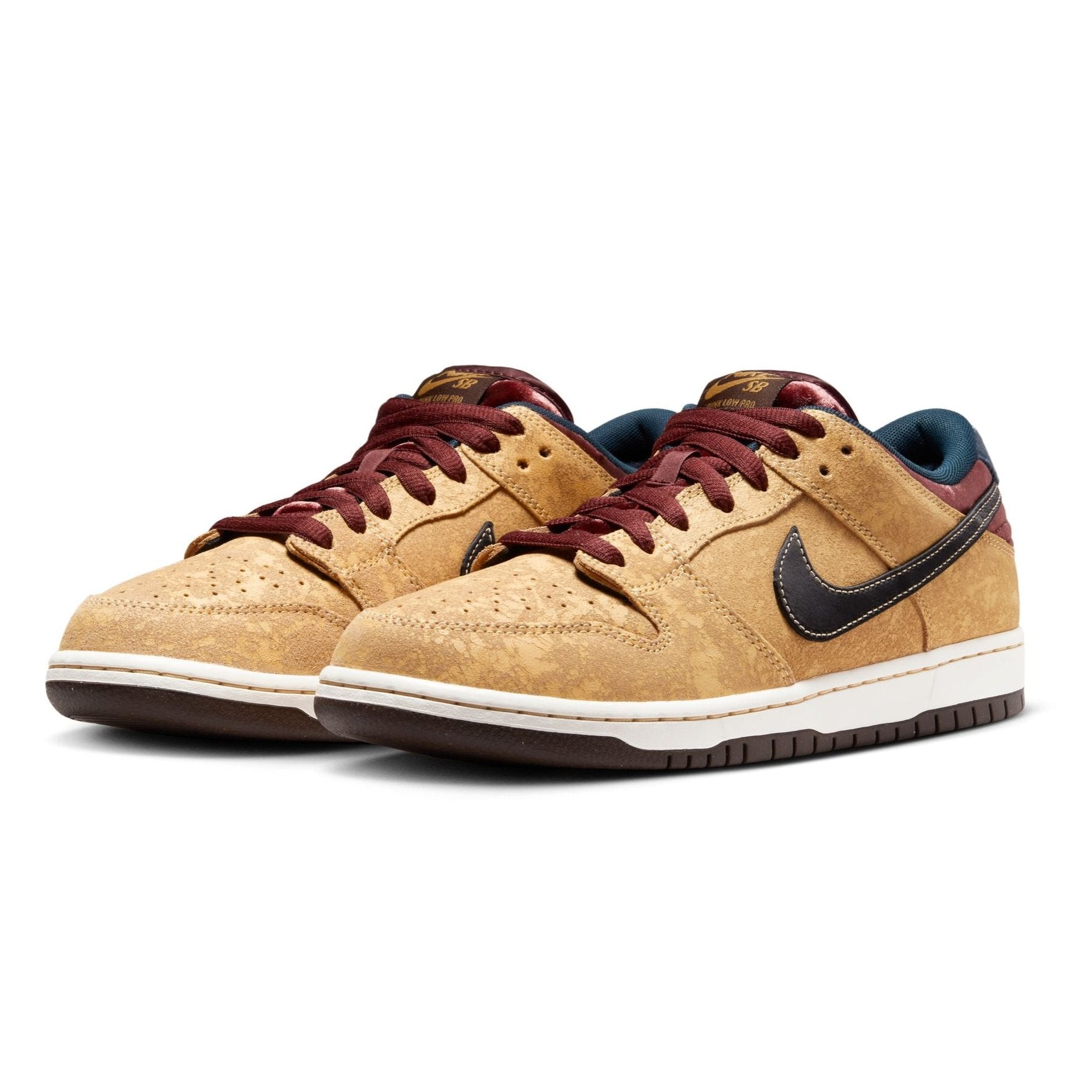 City of Cinema Dunk Low Pro Nike SB Skate Shoe Front