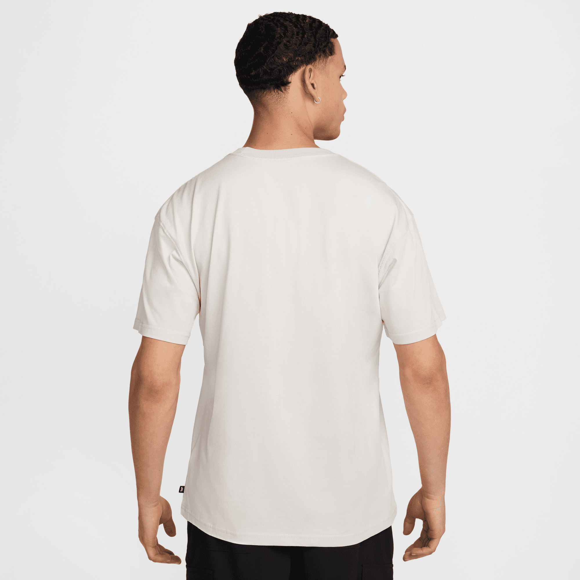 Light Bone Max0 Elephant Nike SB T-Shirt Back