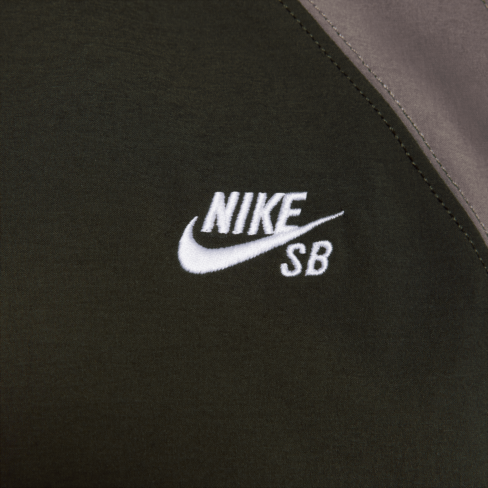 Sequoia Woven Nike SB Skate Jacket Detail