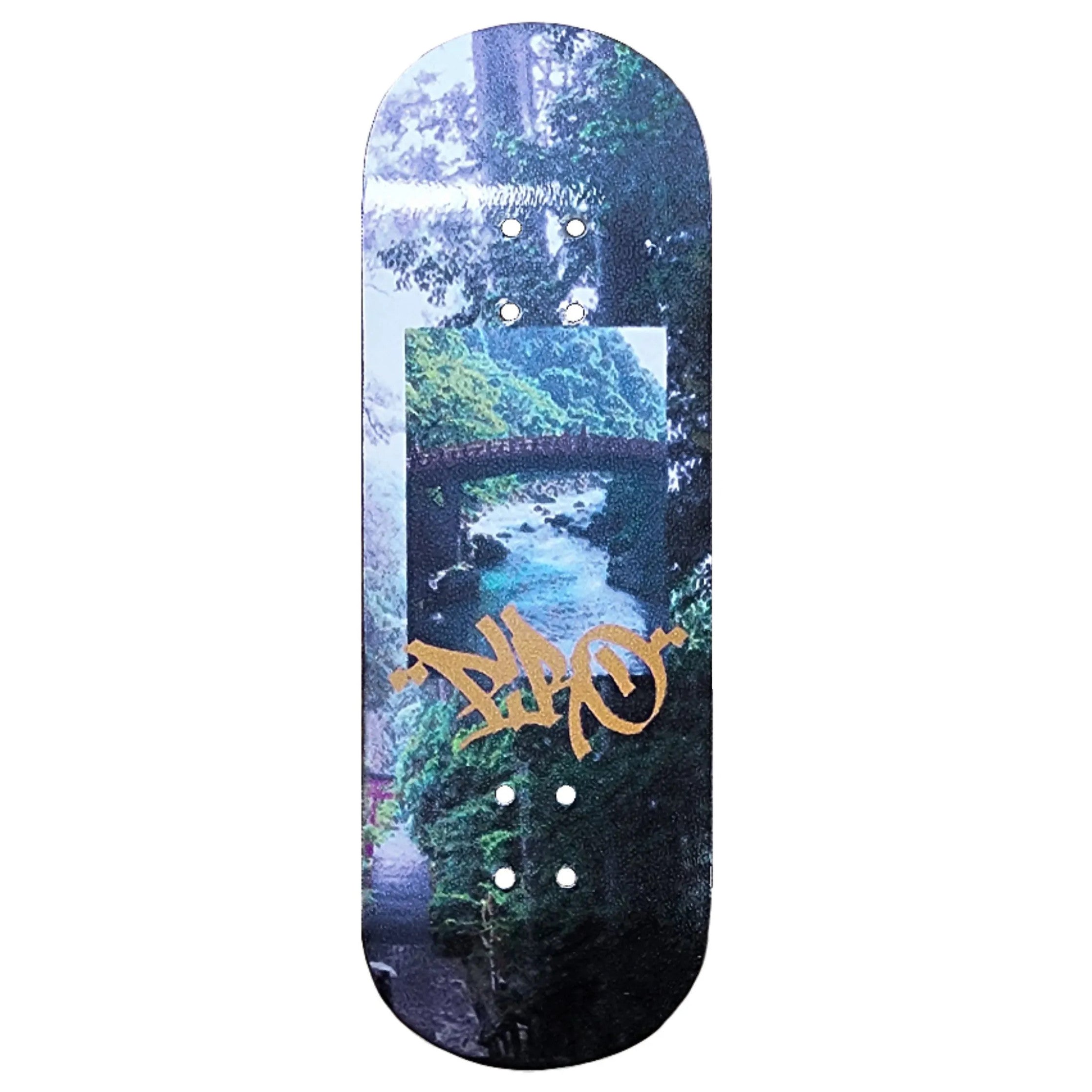 Piro Shinkyō Fingerboard Deck