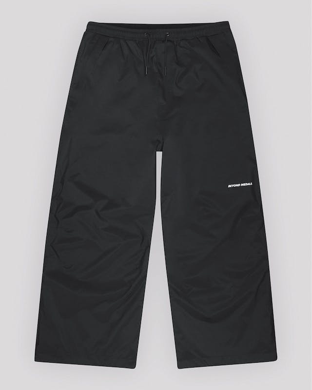 Black Park Beyond Medals Snow Pants