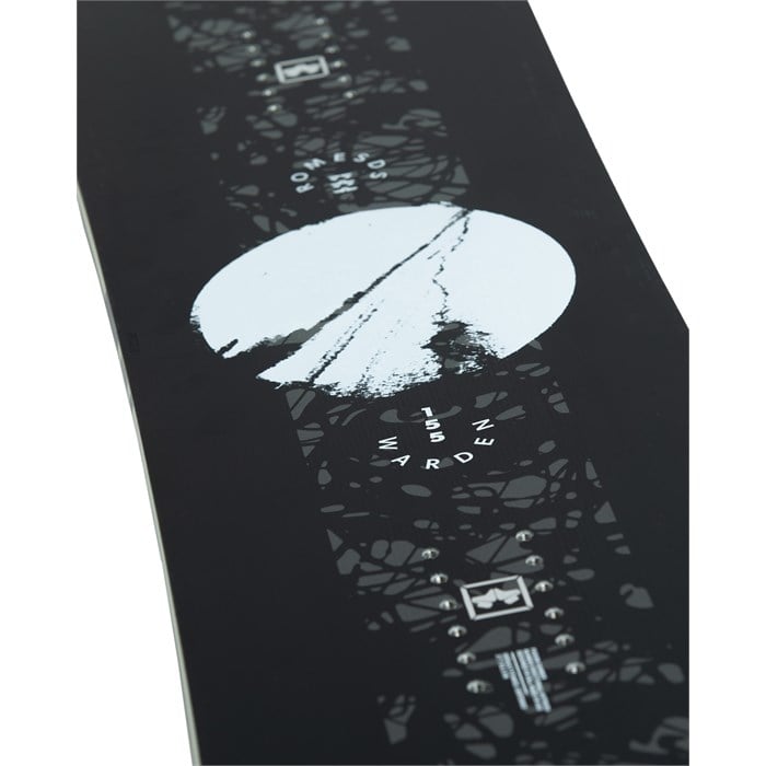 2024 Warden Rome Snowboard Detail