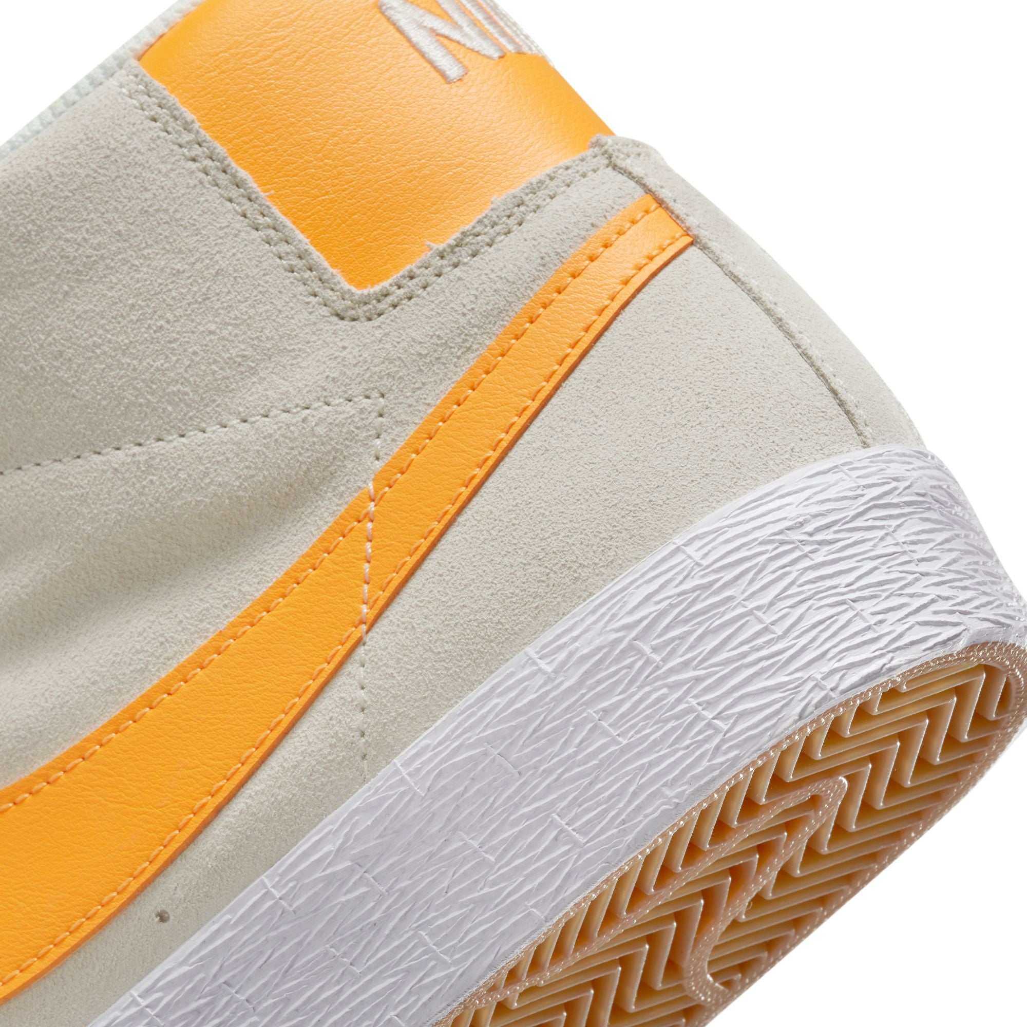 Summit White/Laser Orange Blazer Mid Nike SB Skateboard Shoe Detail