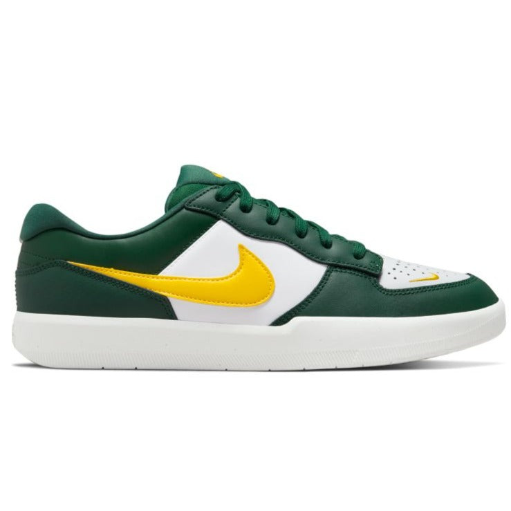 Gorge Green Force 58 Nike SB Skate Shoe