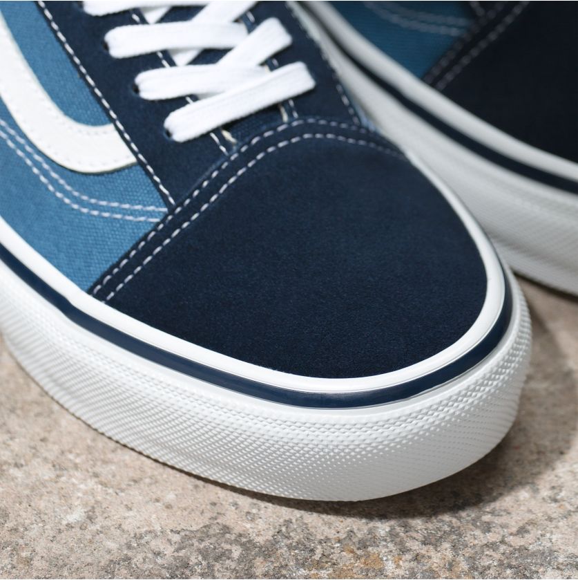 Navy Skate Old Skool Vans Skateboarding Shoe Detail