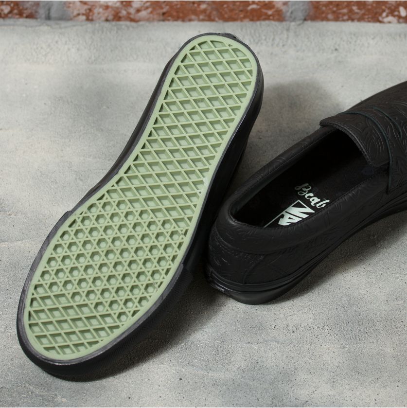 Beatrice Domond Skate Style 53 Vans Skateboard Shoe Bottom