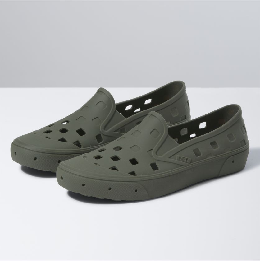 Grape Leaf Trek Slip-On Vans Water Shoes