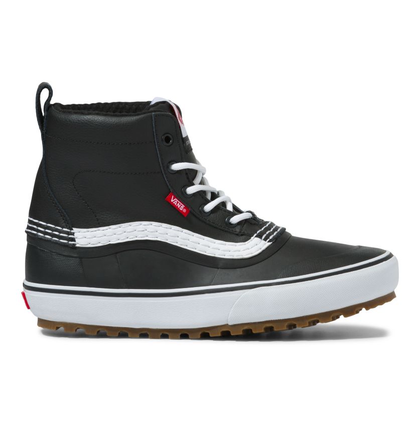 Black /White Standard Mid MTE Vans Snow Boots