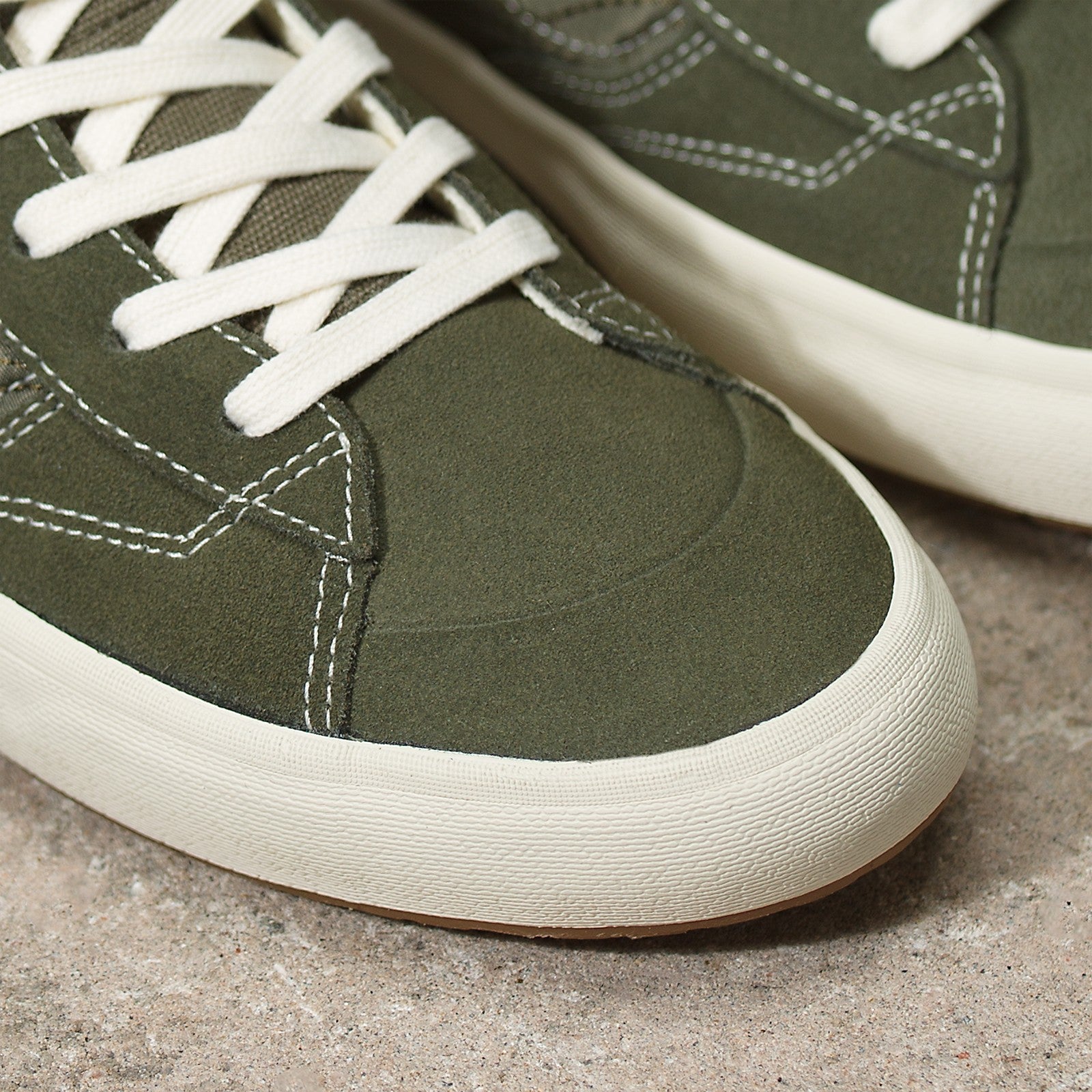 Quilted Grape Leaf The Lizzie Vans Skateboard Shoe Detail