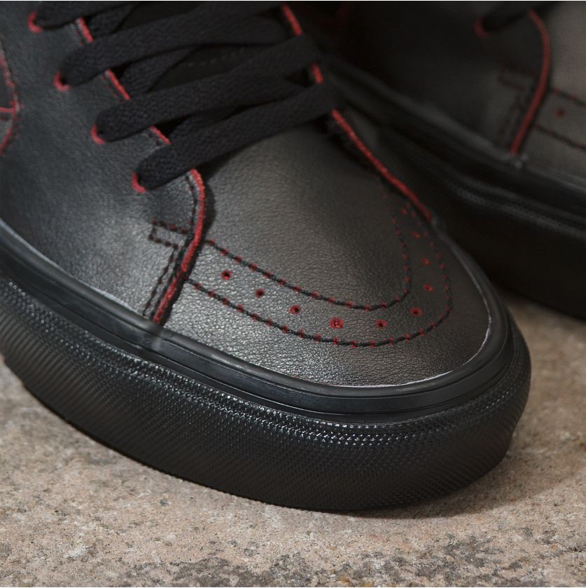 Wear Away Skate Sk8-hi Vans Skateboarding Shoe detail