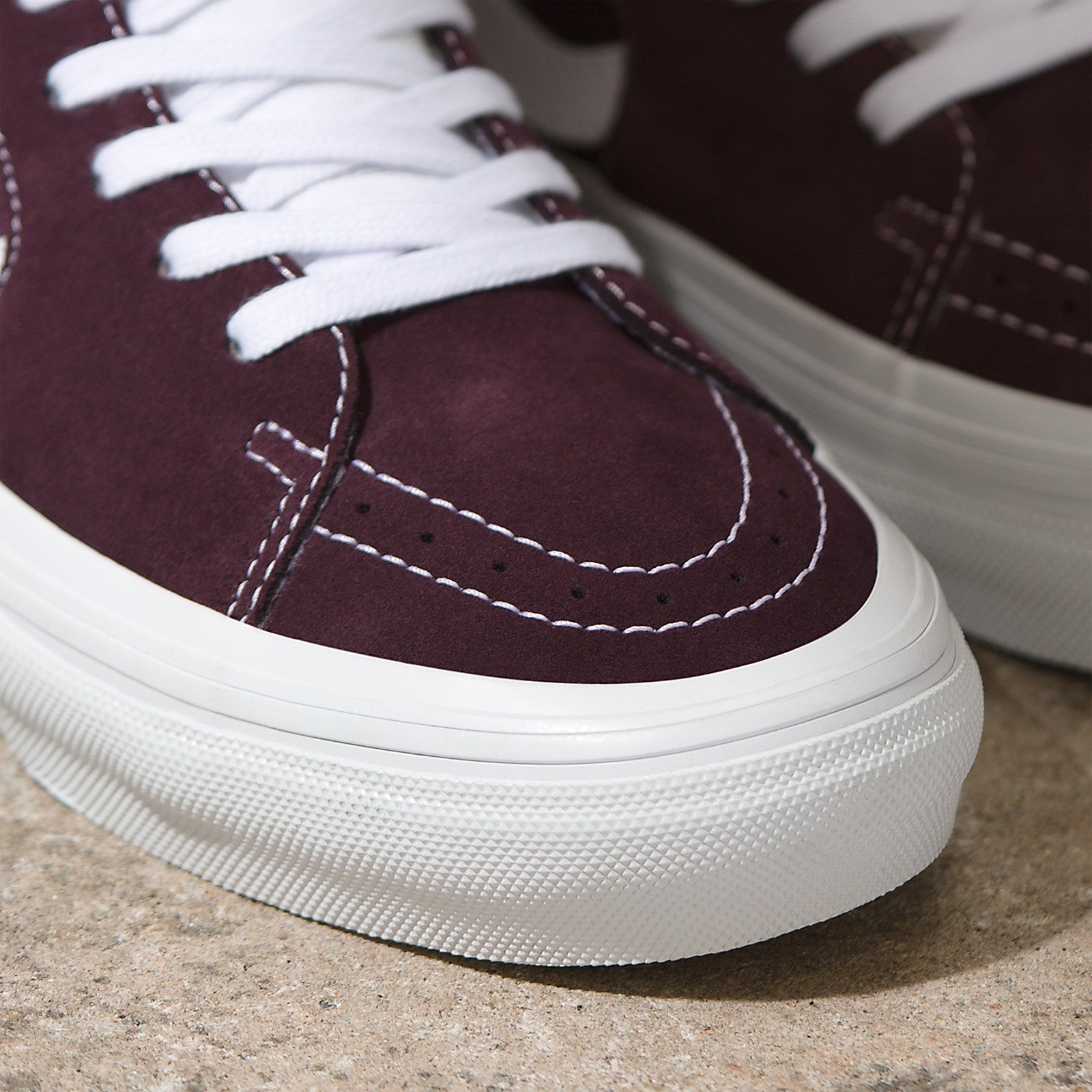 Wine Wrapped Vans Skate Grosso Mid Skateboard Shoe Detail