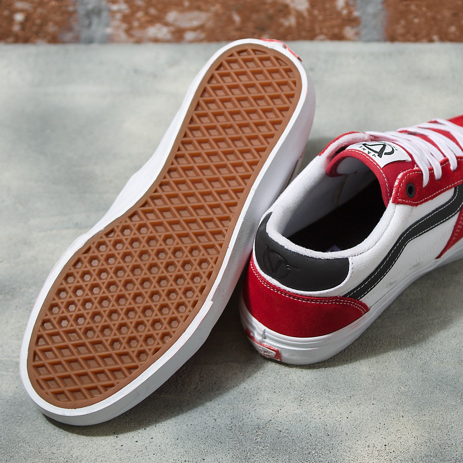 Athletic Black/Red Rowan Vans Skateboard Shoe Bottom