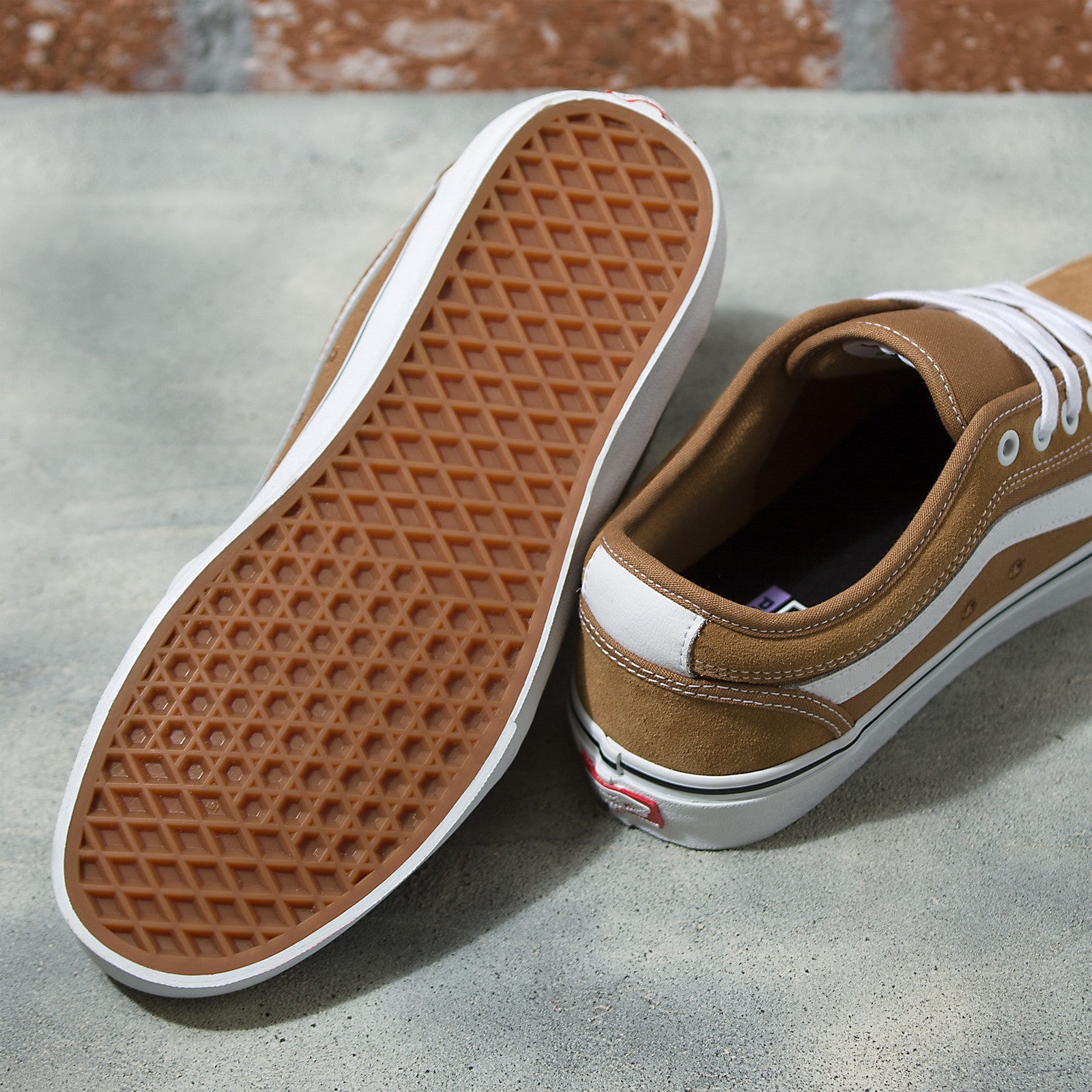 Tobacco Brown Vans Chukka Low Side Stripe Skate Shoe Bottom