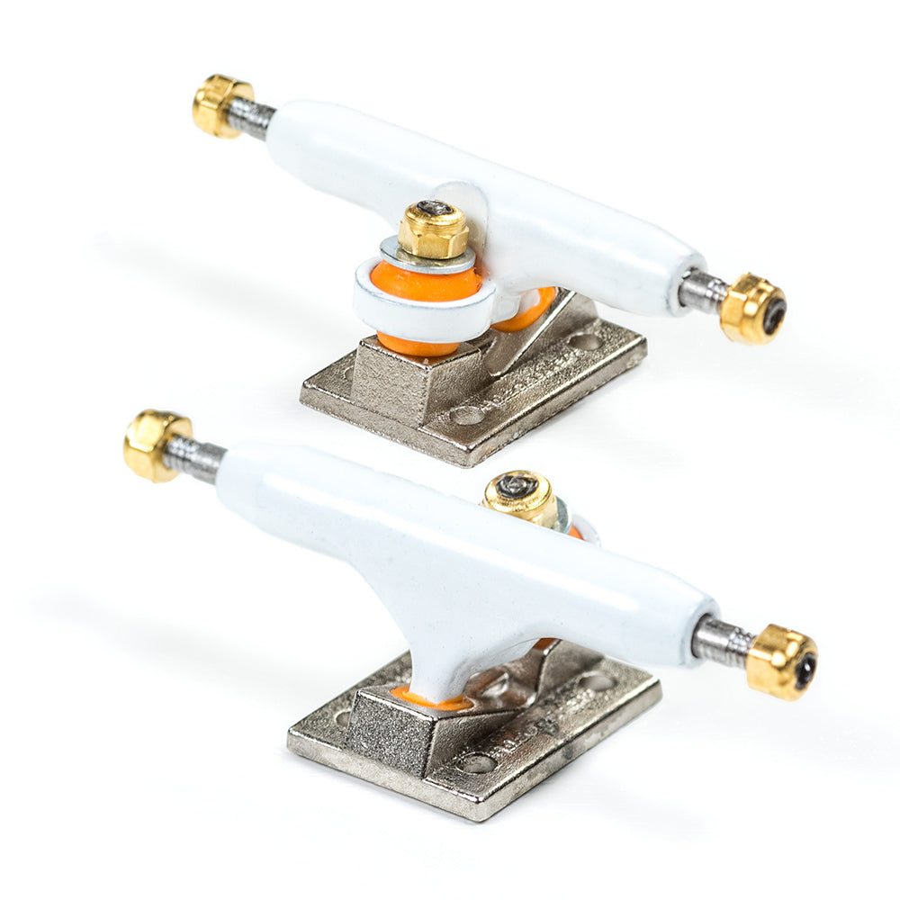 Bright White 29mm Blackriver Fingerboard Trucks